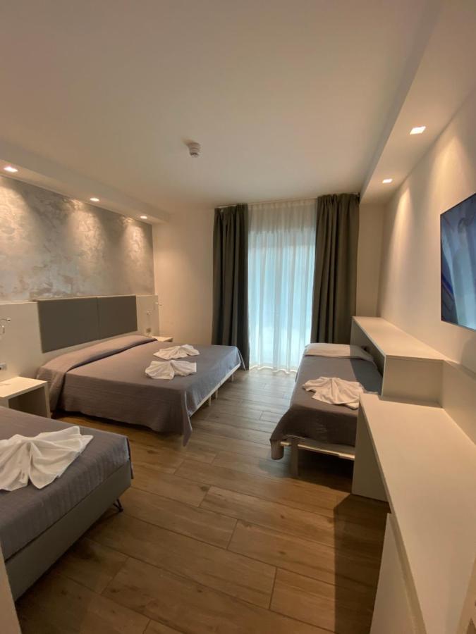 Superior Family Room Terrace
