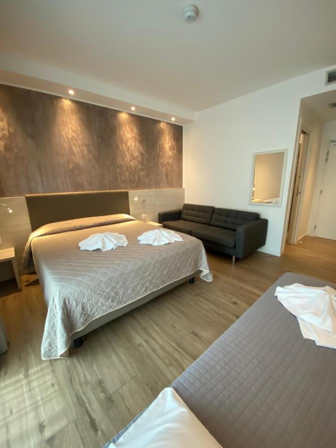 Superior Double or Twin Room Terrace