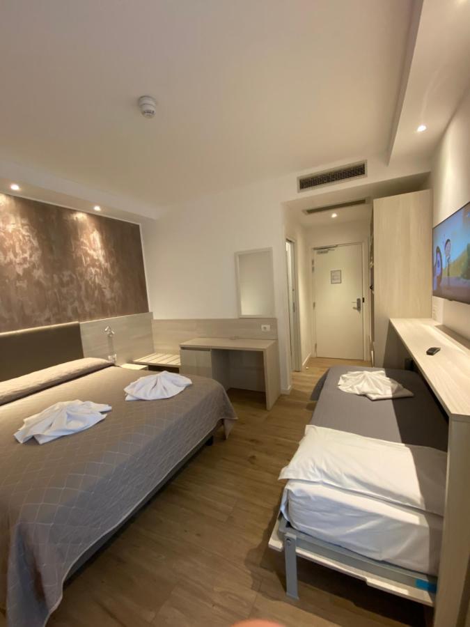 Superior Double or Twin Room Terrace