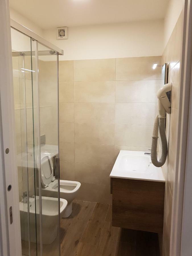 Superior Family Room with Terrace,799701180:JPEG